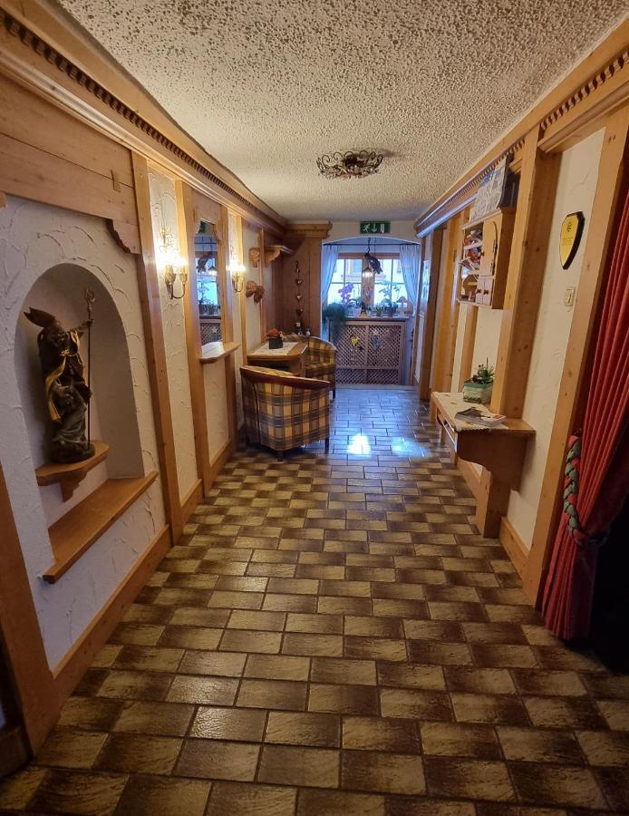 Hotel Garni Friedheim サンクト・アントン・アム・アールベルク エクステリア 写真
