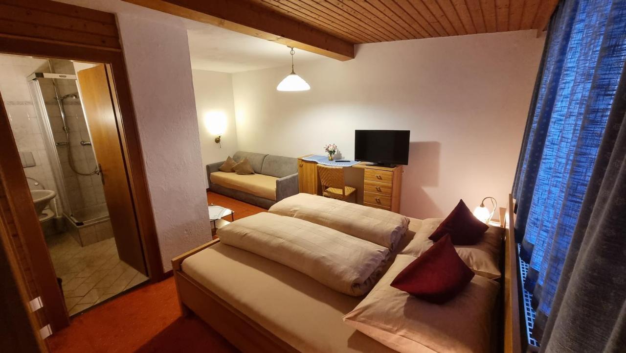 Hotel Garni Friedheim サンクト・アントン・アム・アールベルク エクステリア 写真